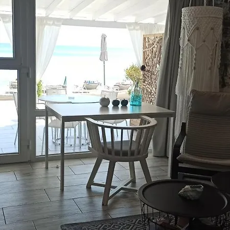 Hotel apartamentowy Pillbox Seafront And Kardamena (Kos)