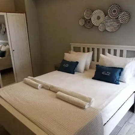 Pillbox Seafront And 4*