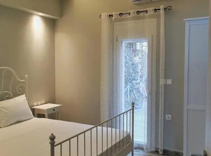 Pillbox Seafront And شقة فندقية