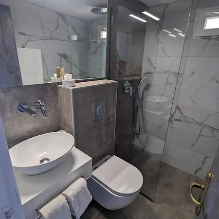 Pillbox Seafront And 4*