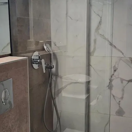 Pillbox Seafront And Apart Otel